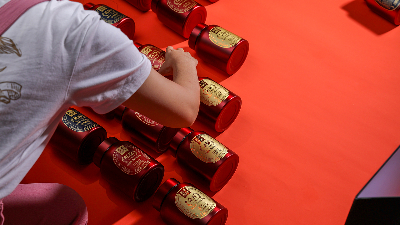 年份茶拍摄金属产品拍摄