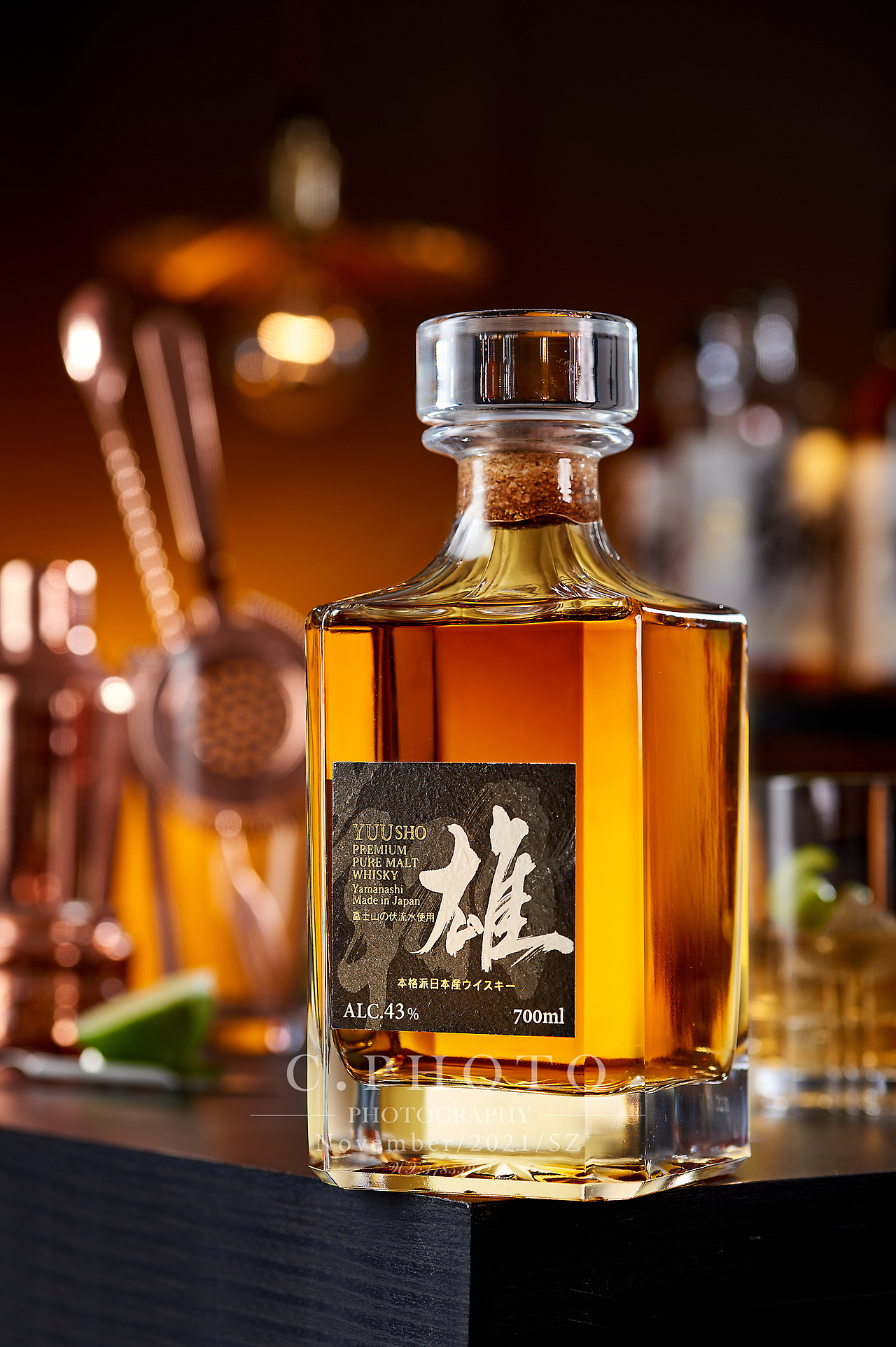 威士忌酒场景图拍摄（图ZMjc5MjA5NjQw） - 产品摄影 - 站酷设计师Cphoto商业摄影师原创素材 - 站酷ZCOOL