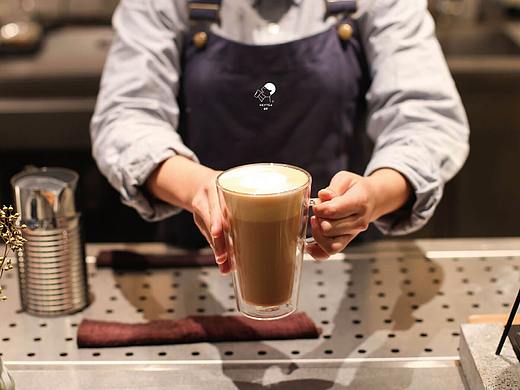 喜 喜 喜  茶......