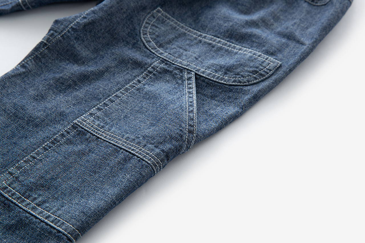 双面竹节牛仔长裤童装裤子静物白底产品拍摄图