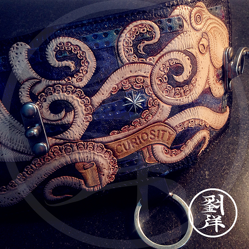 装上插锁,就完成了