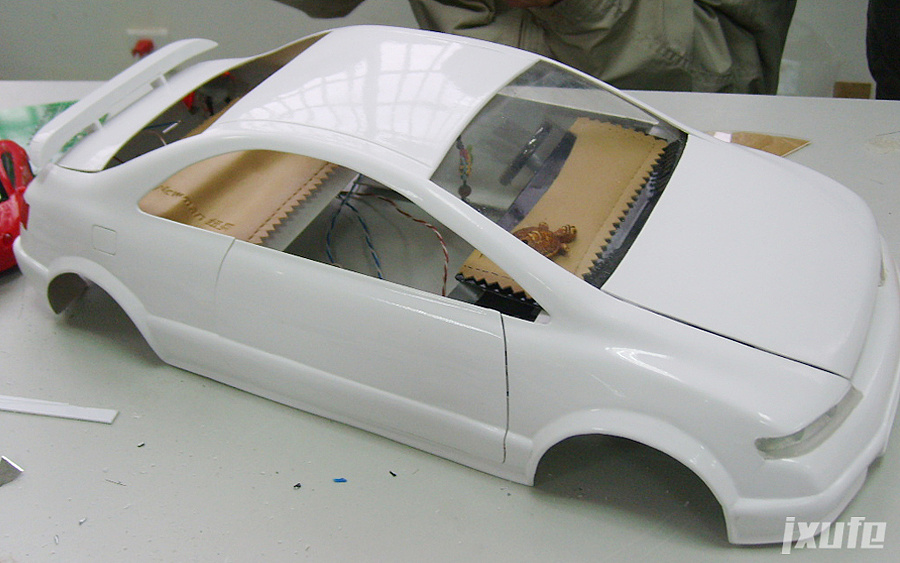 模型课用abs塑料板等材料制作一个车体的过程