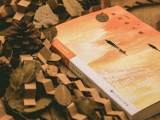 《眼淚的上游》樣書拍攝（個人主頁-ZMzM0NTkwNTY=） - 書籍/畫冊 - 站酷設(shè)計(jì)師Tomia醬原創(chuàng)素材 - 站酷ZCOOL