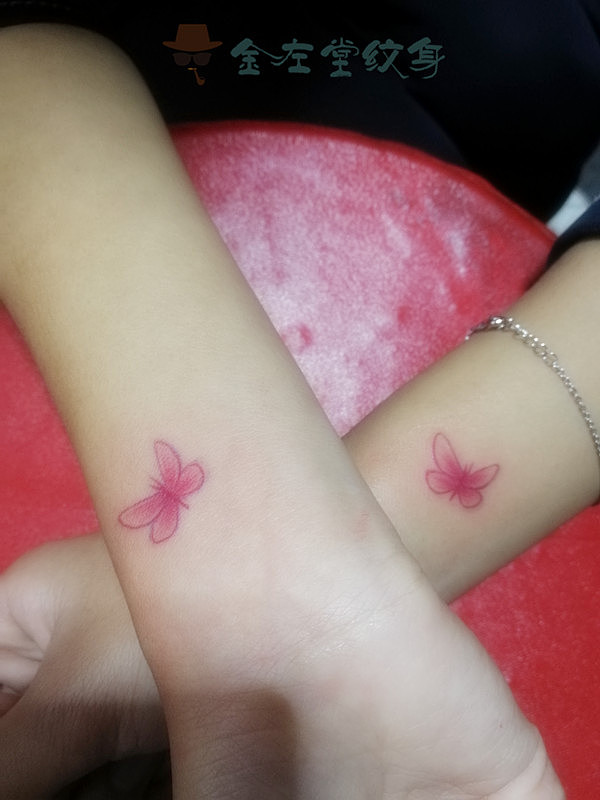 情侣蝴蝶纹身河南安阳金左堂纹身tattoo