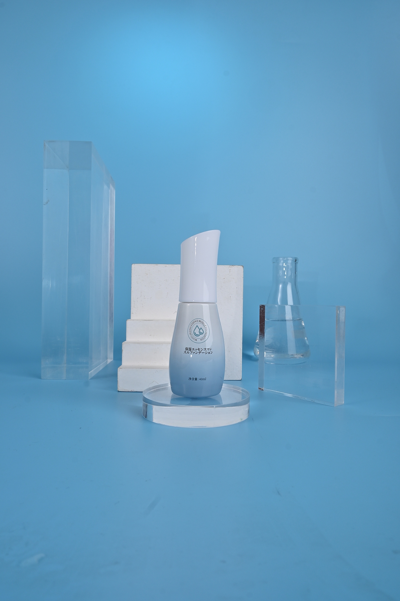 水润精华肌底液