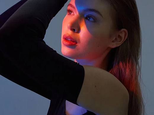 Milana｜snap?（個(gè)人主頁-ZNjY5NTA5NzY=） - 人像攝影 - 站酷設(shè)計(jì)師larvest原創(chuàng)素材 - 站酷ZCOOL