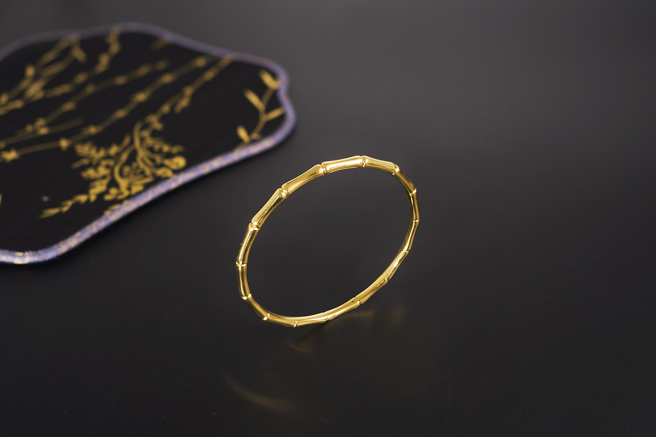 黄金足金手镯产品场景图(7款)