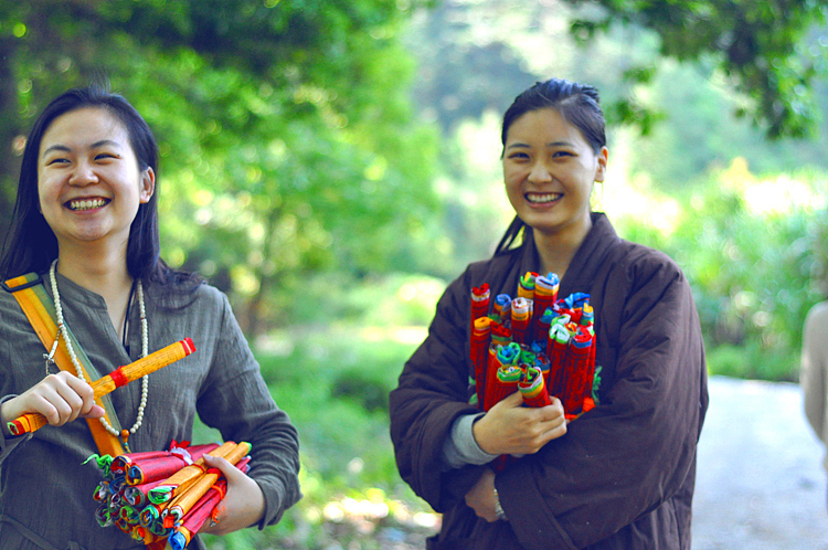 本朴中国·高悬经幡于净土庐山 · 祈福回向至四川雅安 · 众生安乐 · 天下康宁（图ZOTMyMjc3Ng==） - 人文/纪实摄影 - 站酷设计师素禾kiki原创素材 - 站酷ZCOOL