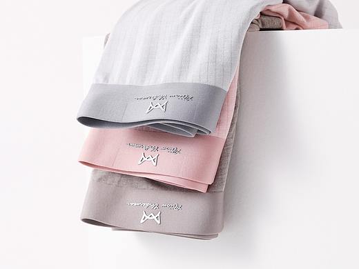 猫人内裤静物拍摄  男士短裤拍摄