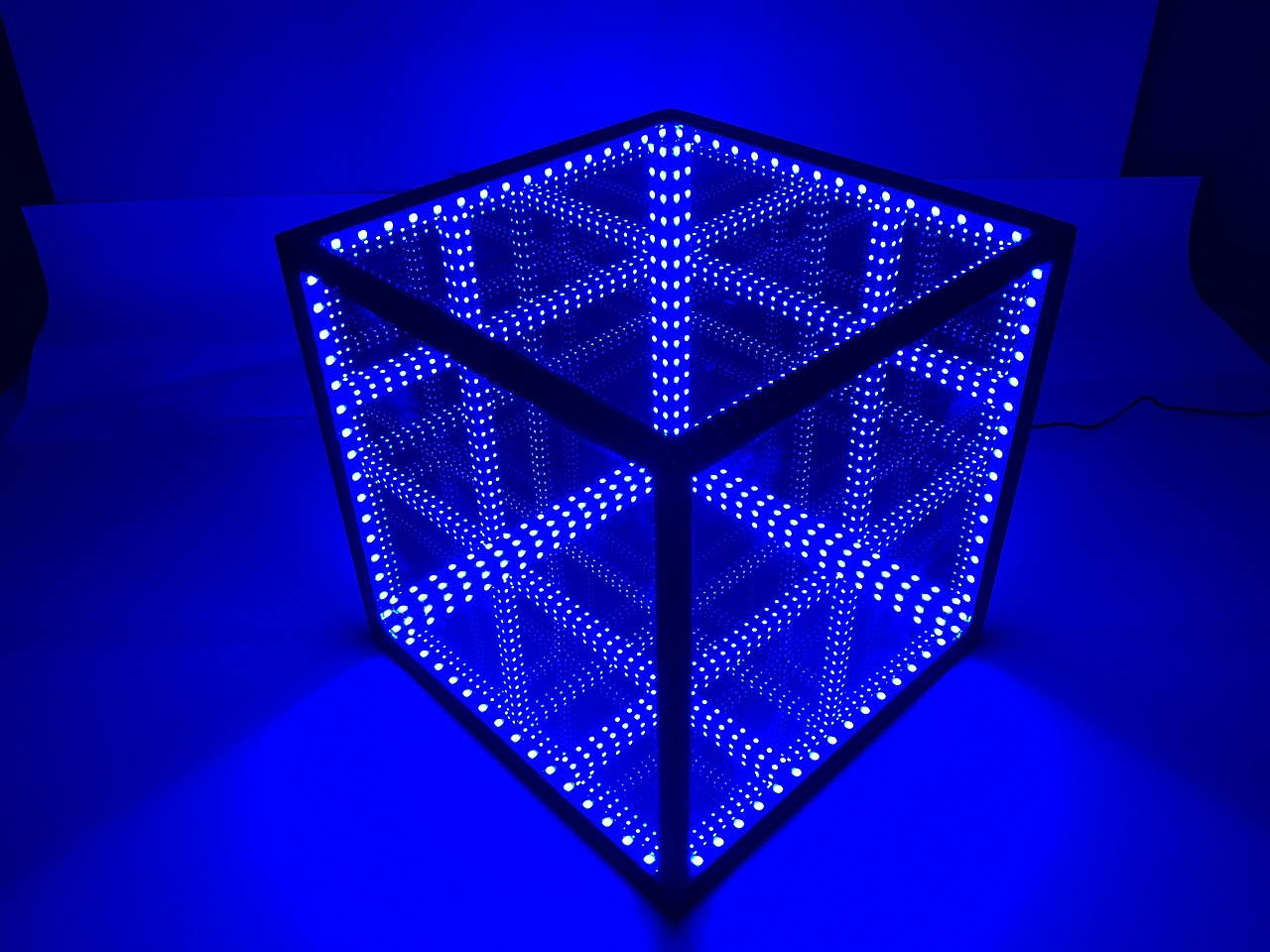 深渊灯（图ZMjg2MTA4NjMy） - 电子产品 - 站酷设计师深化设计湖南炎林原创素材 - 站酷ZCOOL