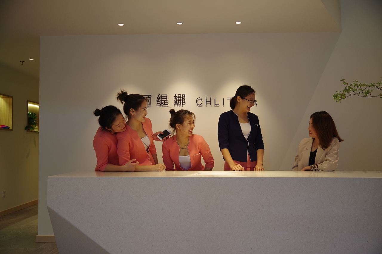 克丽缇娜 青岛凯景店（图ZMjc0NTUxNDk2） - 商业空间设计 - 站酷设计师青岛凡真空间设计原创素材 - 站酷ZCOOL