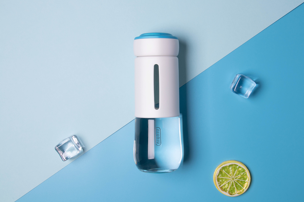 8月11日水杯景物摄影作品