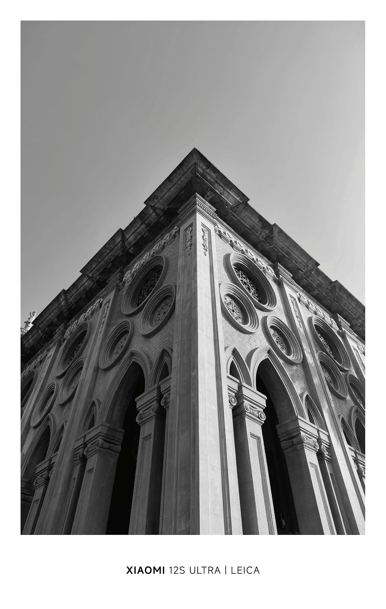 光影下的寺庙 | 小米12S Ultra