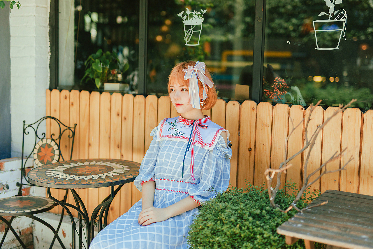 夏日欢歌（图ZODYxMjUwNDQ=） - 人像摄影 - 站酷设计师黄仔爱玩喵喵酱原创素材 - 站酷ZCOOL