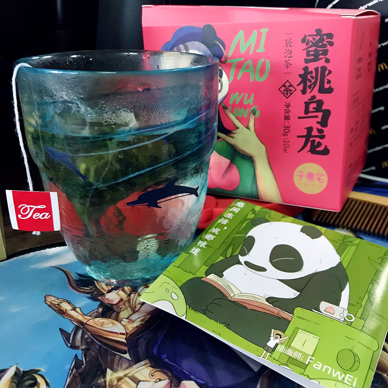 子乐宅 X 小灰侠 X FanwEi #悠闲生活 饮茶熊猫#（图ZMjA2NDA3NjUy） - 商业插画 - 站酷设计师Aoge奥戈原创素材 - 站酷ZCOOL