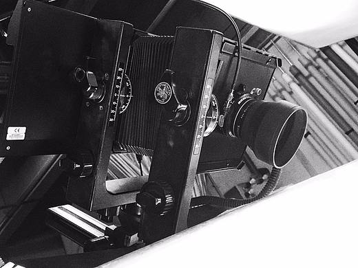 假装又在加班......