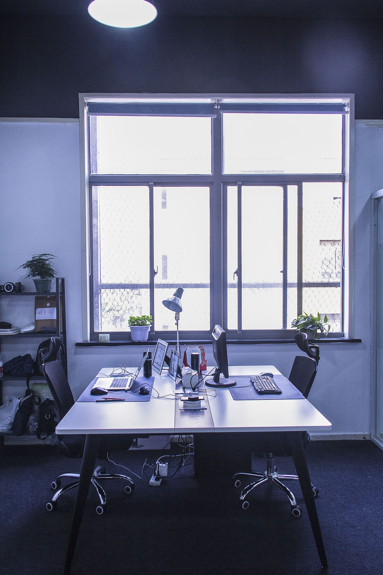 【簡介=簡約的介紹】Chapter的煥色文化傳媒的公司介紹（圖ZNzYyMzc3Mjg=） - PPT/Keynote - 站酷設(shè)計(jì)師三千越甲原創(chuàng)素材 - 站酷ZCOOL