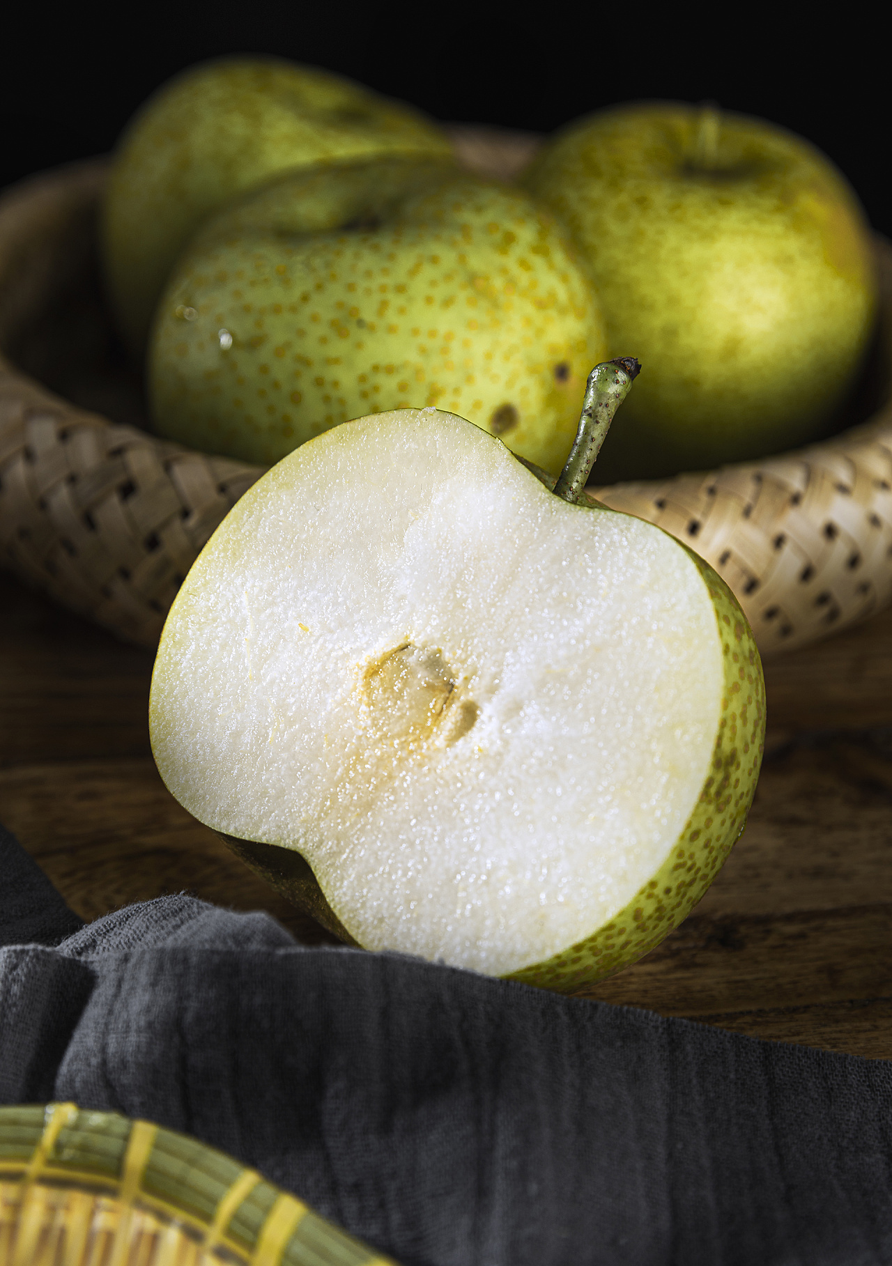 梨子静物摄影*1|摄影|产品摄影|sixi摄影 - 原创作品 - 站酷 (zcool)