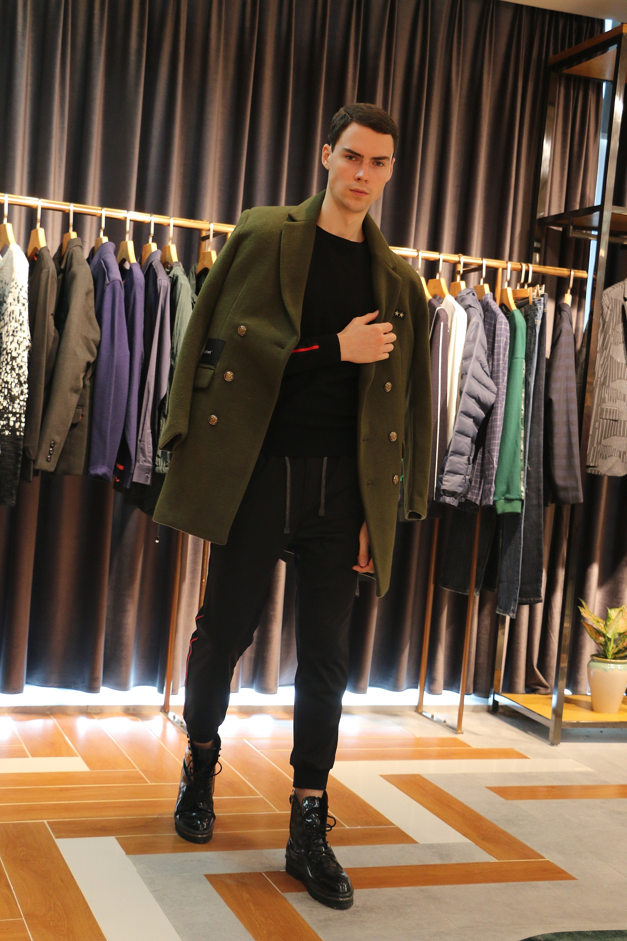 冬季男女装大片模特试镜部分图（图ZOTI2NDI2NDg=） - 人像摄影 - 站酷设计师heaiyuan原创素材 - 站酷ZCOOL