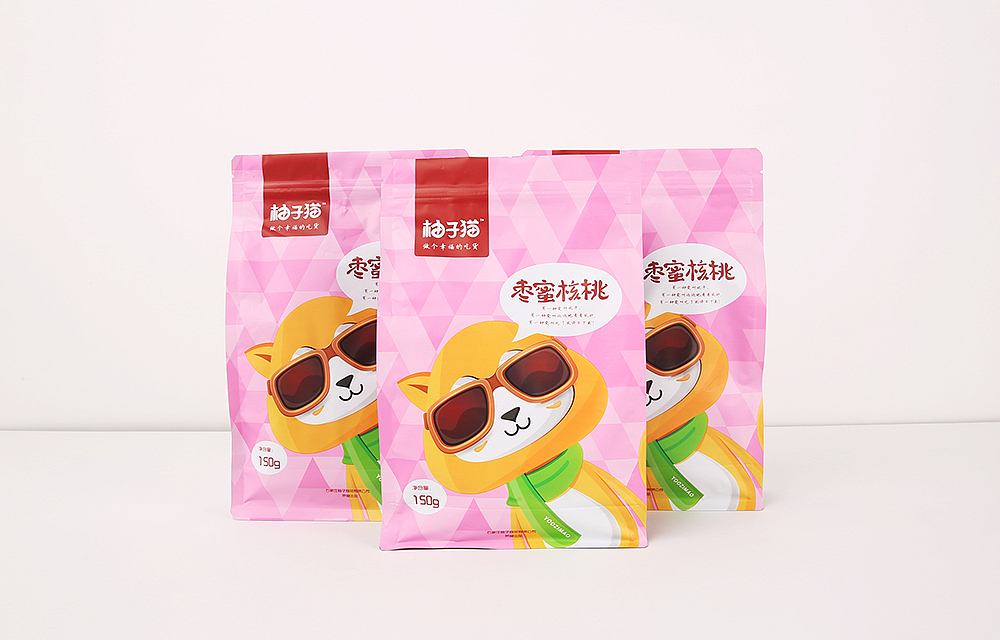 柚子猫零食（图ZMTY1MjQ5OTU2） - 包装 - 站酷设计师山也品牌设计原创素材 - 站酷ZCOOL