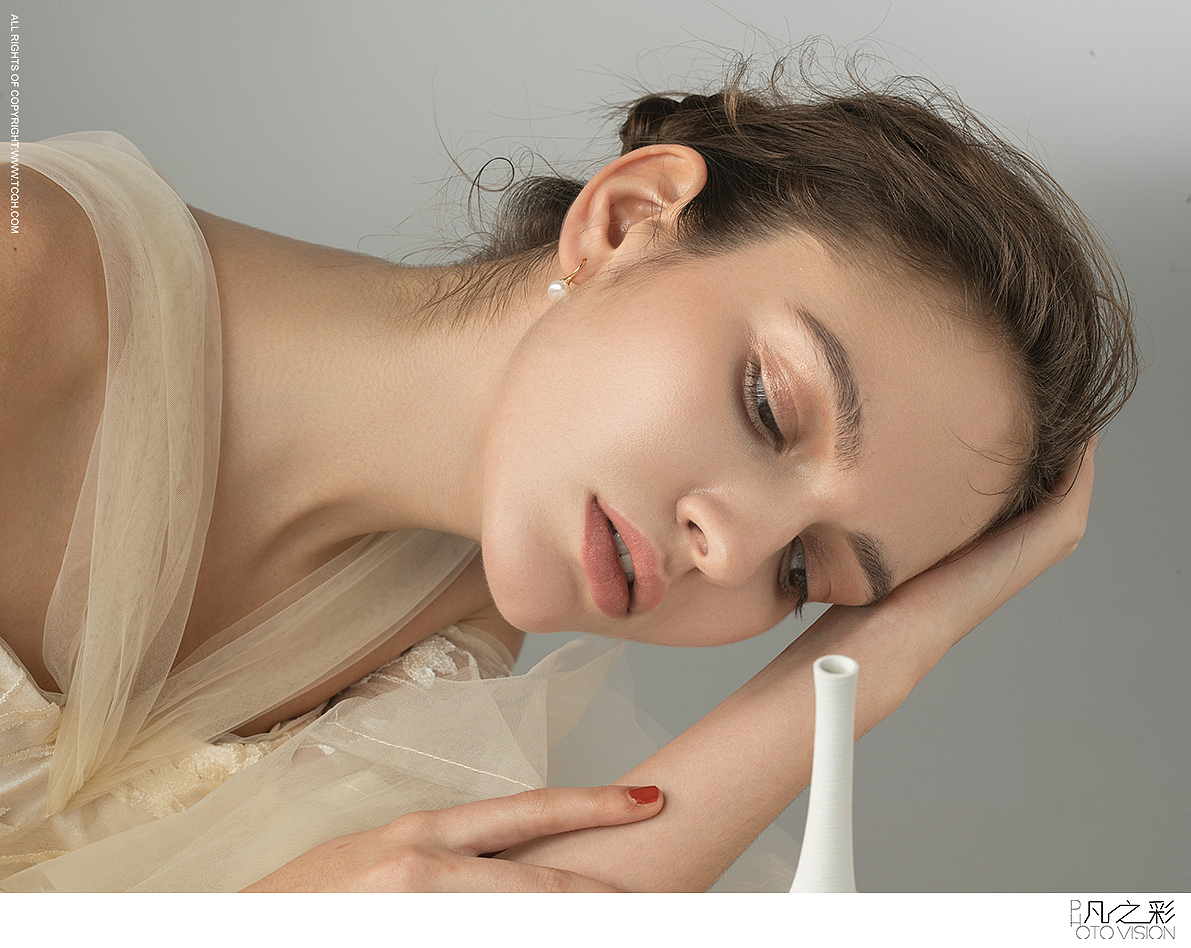 首饰珠宝拍摄/时尚饰品大片/首饰胸针模特摄影作品（图ZMTk2ODgyMTE2） - 时尚/艺术摄影 - 站酷设计师杭州凡之彩视觉原创素材 - 站酷ZCOOL