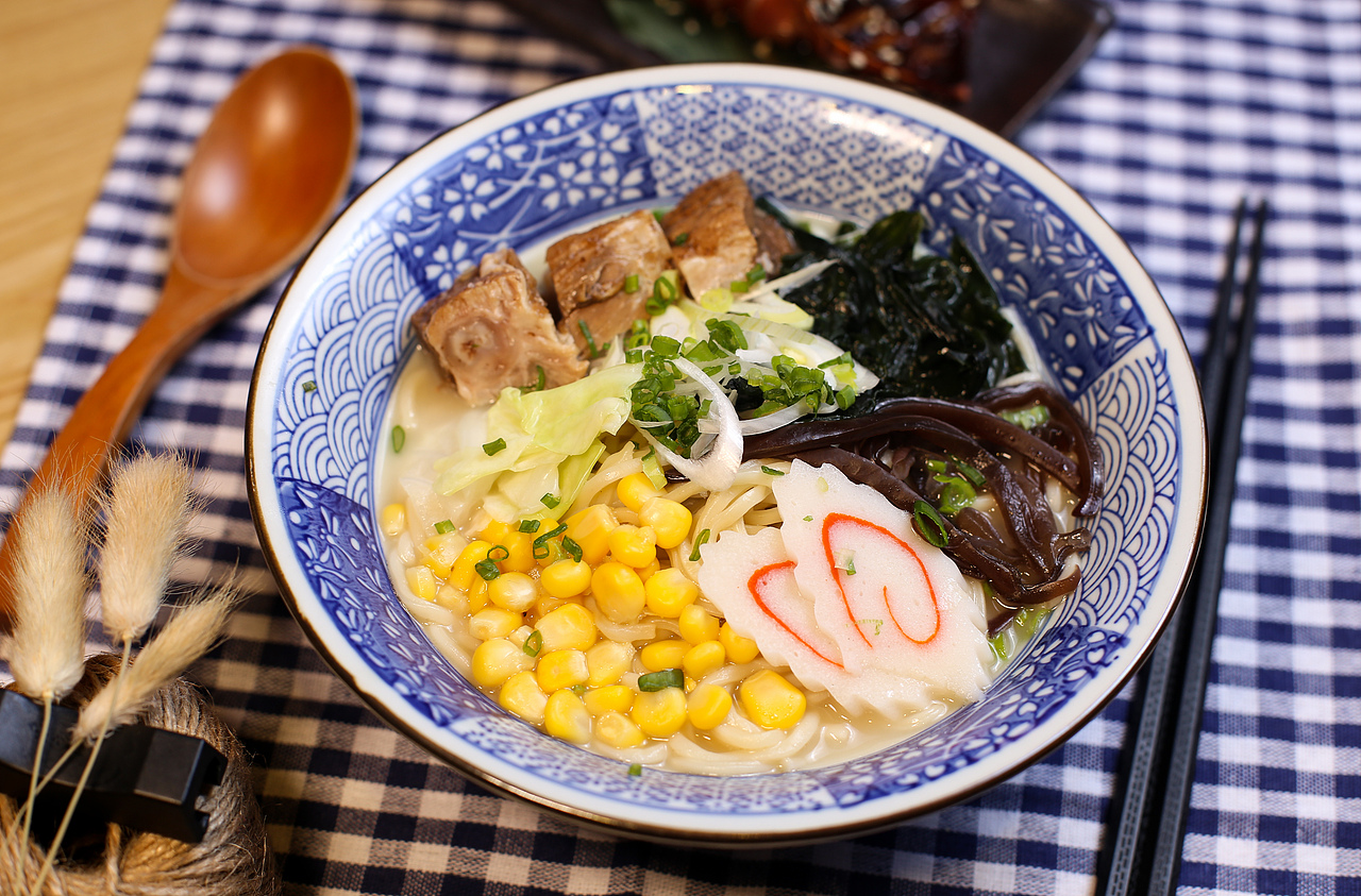 广州-板崎一面所商业拍摄(还在学习阶段)