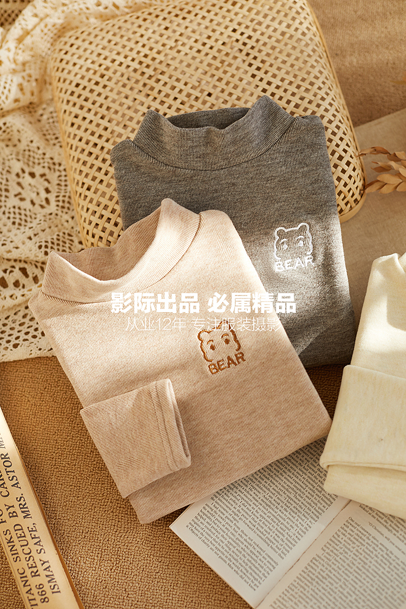 温暖调性的打底衫#场景创意拍#平铺挂拍