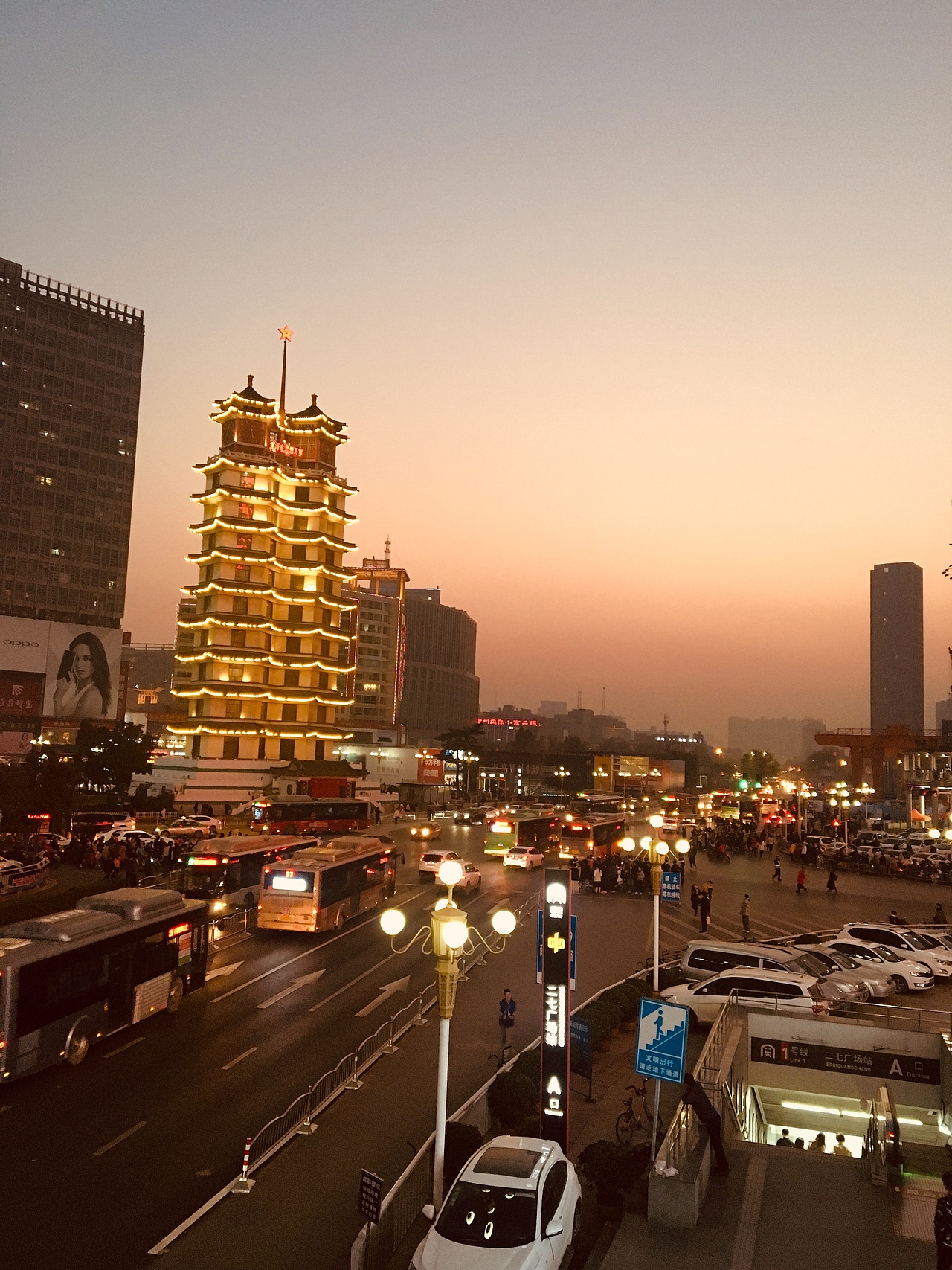 郑州-二七（图ZMTQyOTEwNjg0） - 风光摄影 - 站酷设计师小仙女就是酷原创素材 - 站酷ZCOOL