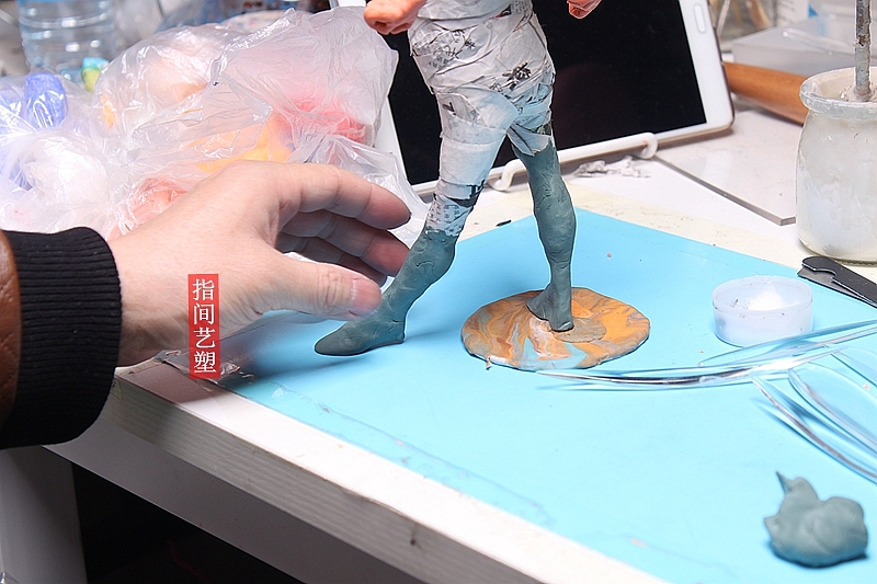 贺加贵面塑软陶(关羽）（图ZNzk5MjEyNTI=） - 手办/模玩 - 站酷设计师贺加贵3D翻糖原创素材 - 站酷ZCOOL