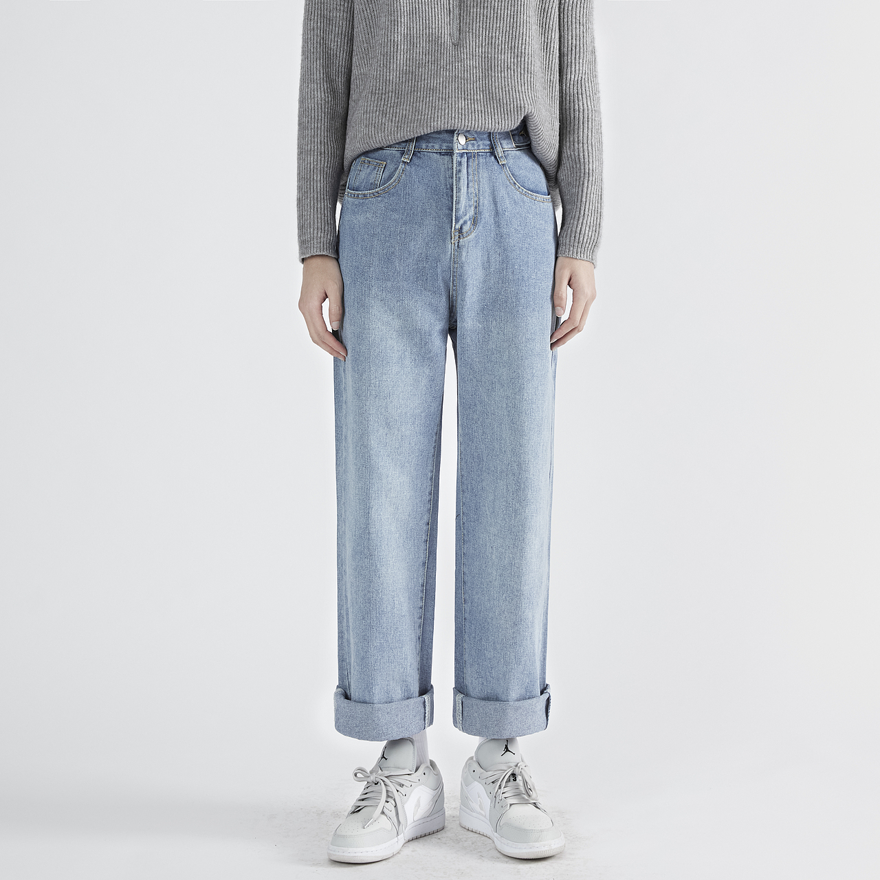 纯色背景裤子拍摄