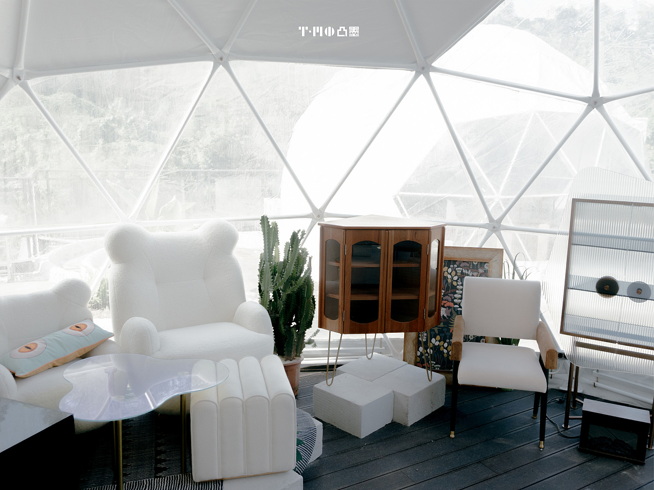 T·MO&#39;STARRY CANOPY | 凸墨 · 重庆首家「三栖」星空棚