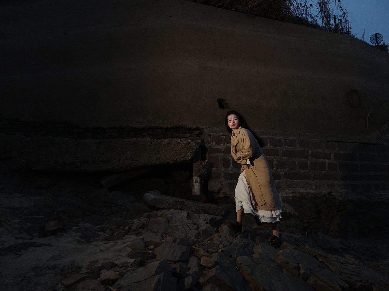 晚风 * 手机摄影作品（图ZMjg2MTc1NzQ4） - 人像摄影 - 站酷设计师斯无鸡蛋原创素材 - 站酷ZCOOL