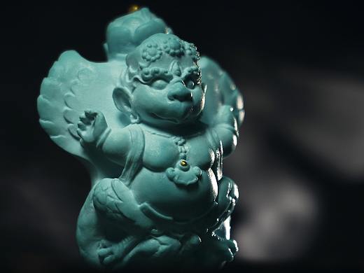 爱盘玩绿松石雕刻-大鹏金翅鸟