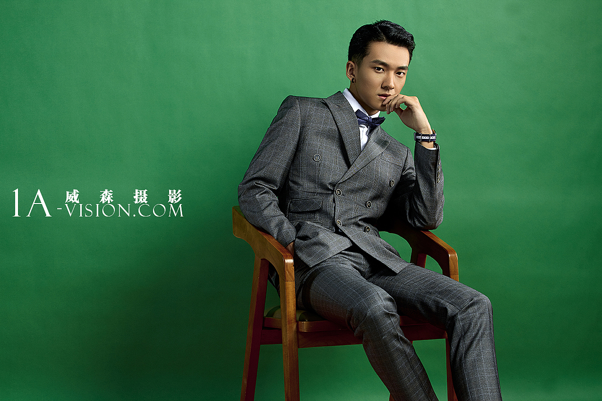 西装、职业装拍摄摄影　广州深圳中山顺德形象、肖像照