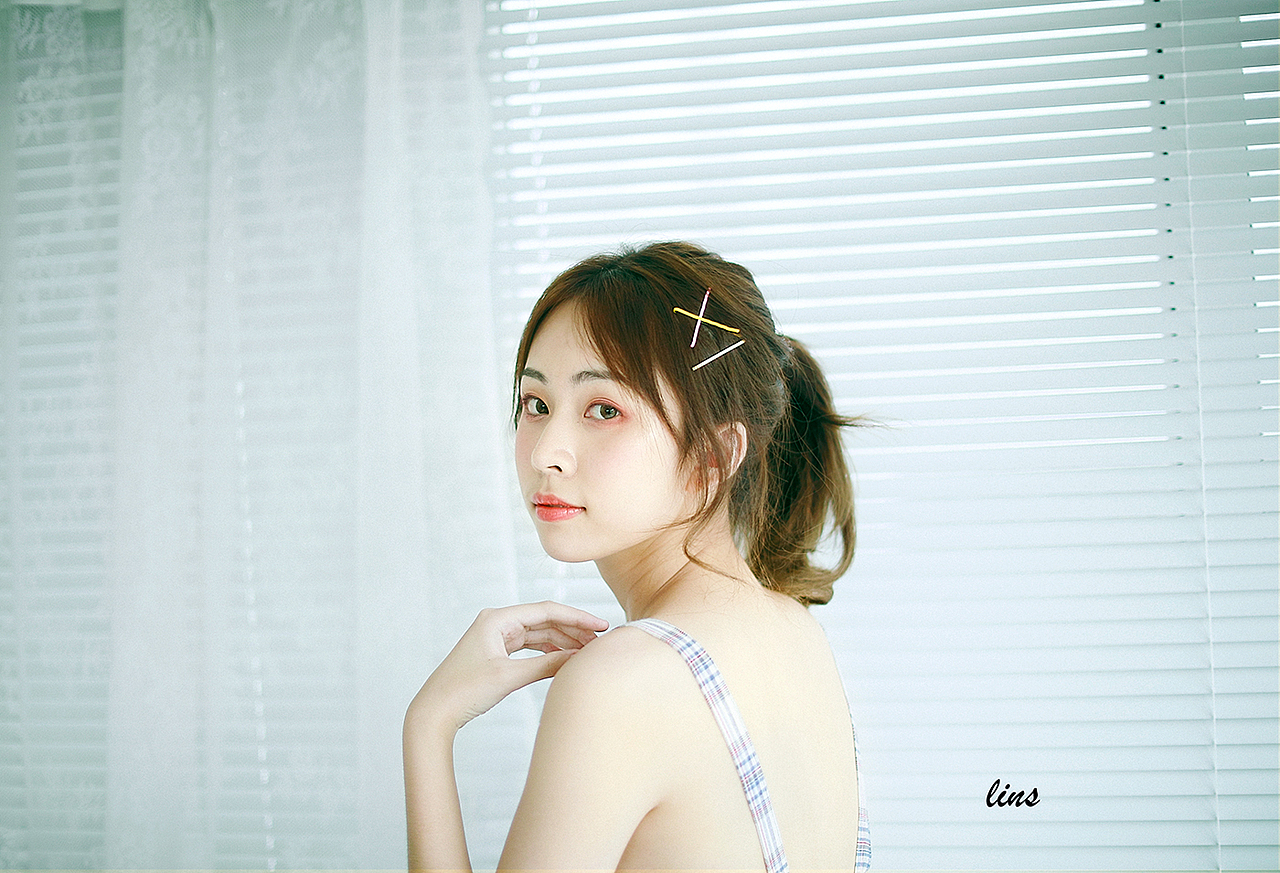 做个安静的美女（图ZMTY1NTU5MjMy） - 人像摄影 - 站酷设计师猪鼻仙原创素材 - 站酷ZCOOL
