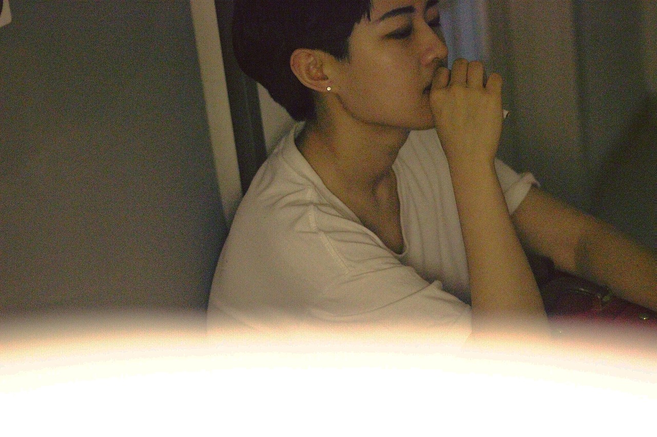 无毒有瘾（图ZNTMyMDIwMjQ=） - 人像摄影 - 站酷设计师喜味儿原创素材 - 站酷ZCOOL