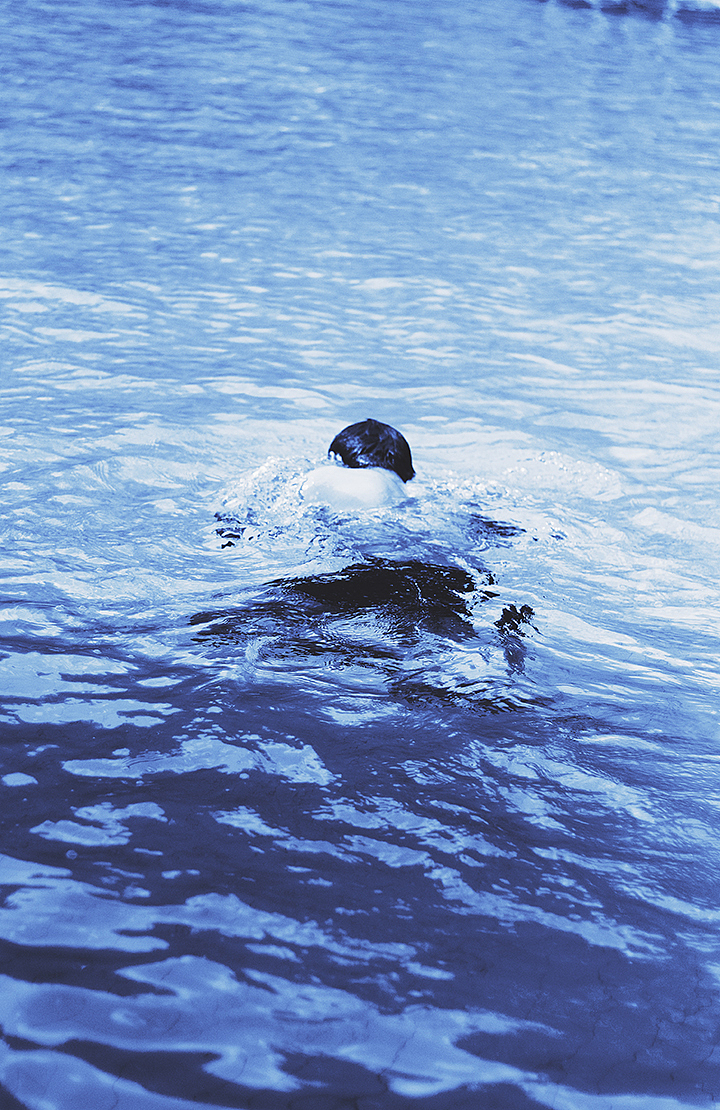 流年未亡 夏日已尽。