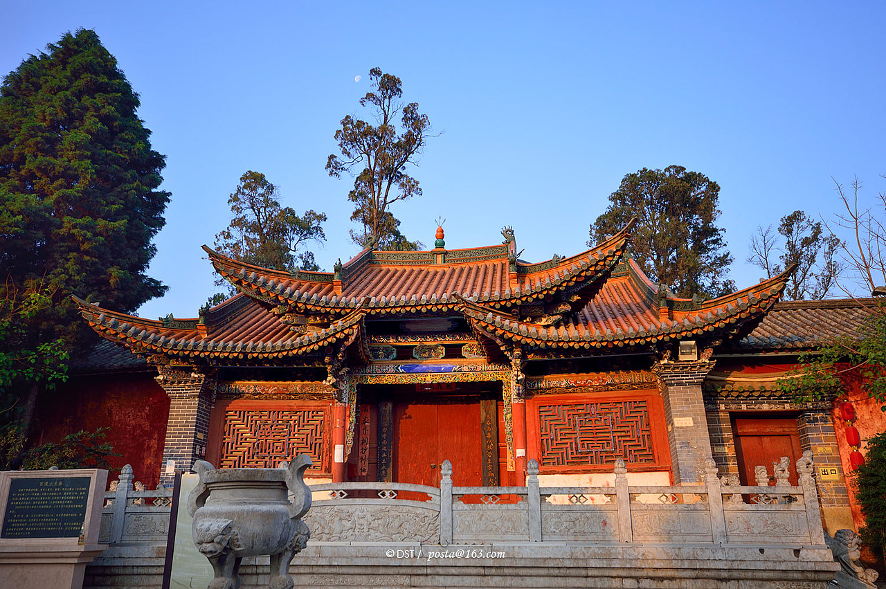 佛国巡礼-再回云南：官渡古镇，东寺塔，红土地（图ZNDk3NjA1NTY=） - 风光摄影 - 站酷设计师colori原创素材 - 站酷ZCOOL