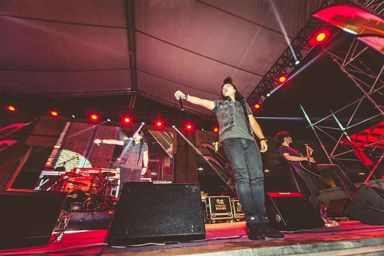 美丽南方音乐节（图ZMjA3MjUwODA=） - 人像摄影 - 站酷设计师凹凸蜀黍原创素材 - 站酷ZCOOL