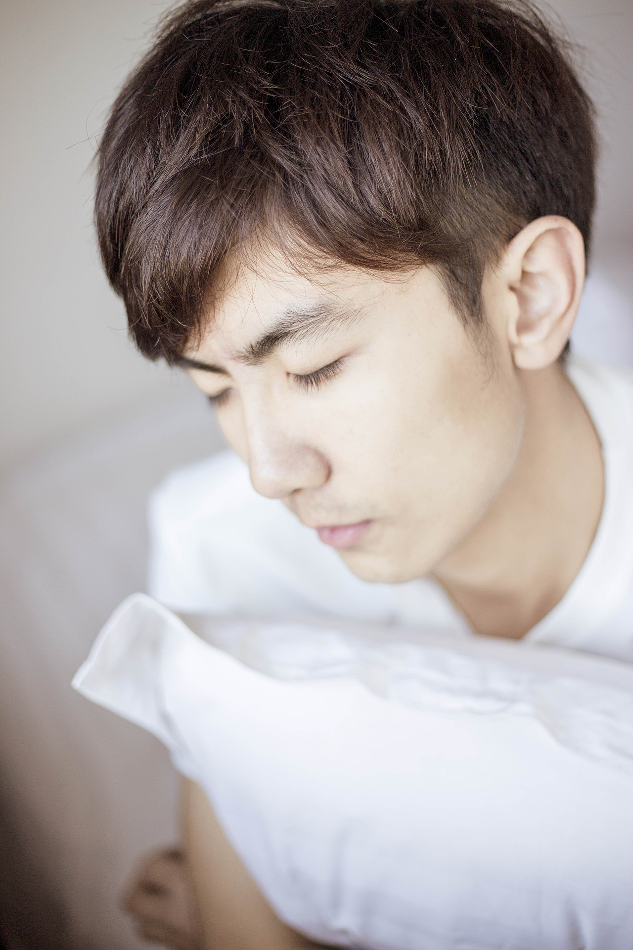 一个少年（图ZMzMwNDIxNDA=） - 人像摄影 - 站酷设计师西瓜不要太郎原创素材 - 站酷ZCOOL