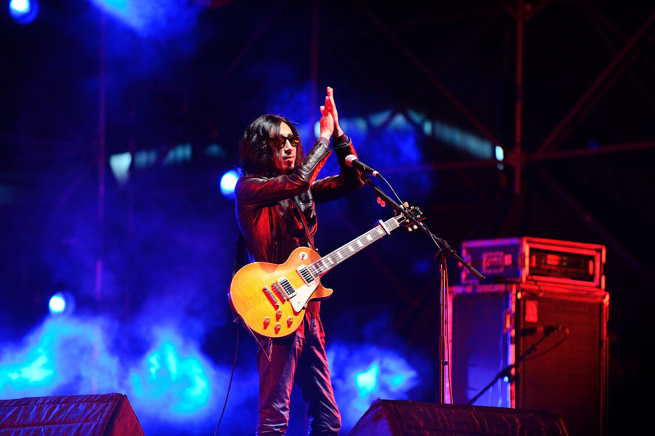 谢天笑 2017草莓音乐节 现场 舞台 摇滚君