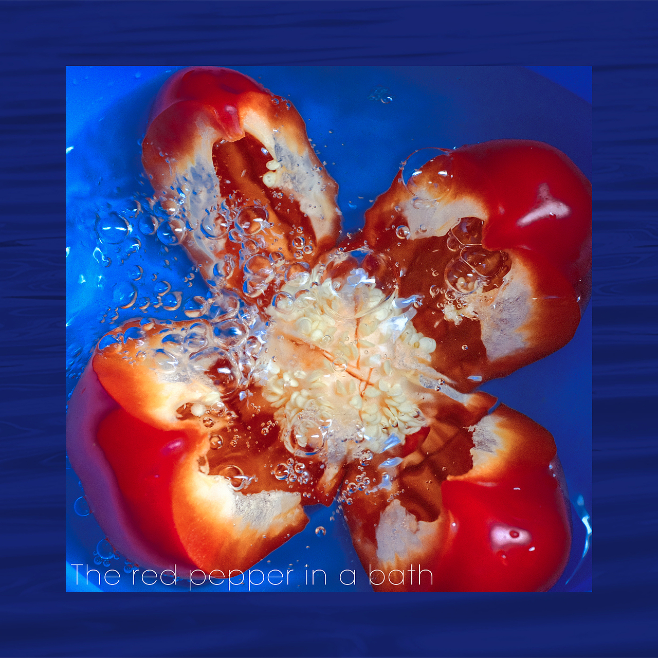 创意摄影|偷窥 沐浴的红椒（图ZMjIyNzQ3NDU2） - 产品摄影 - 站酷设计师阿潼沐原创素材 - 站酷ZCOOL