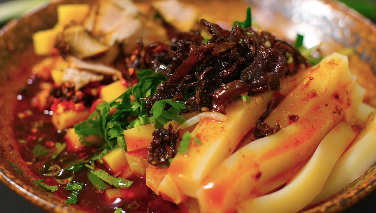 英娘辣鸡凉面馆摄影