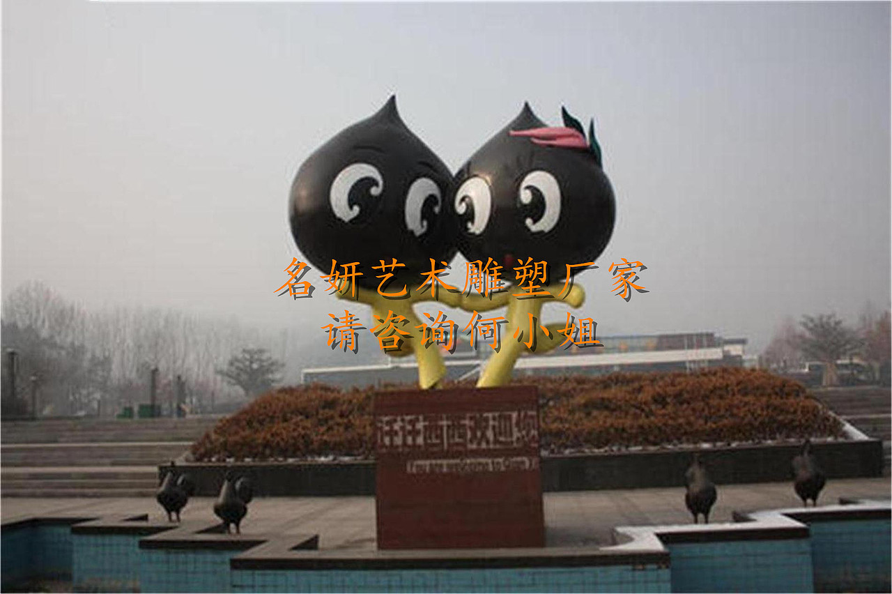 农家乐园给不给“栗”就看大型玻璃钢板栗雕塑卡通模型