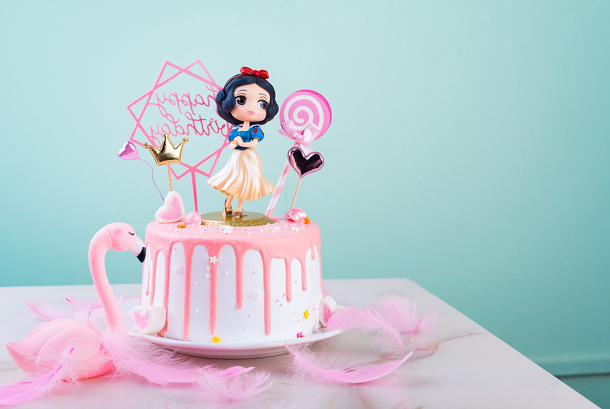 美食摄影 | 生日蛋糕（图ZMTM1MjAxMTg4） - 产品摄影 - 站酷设计师梵光艺术原创素材 - 站酷ZCOOL