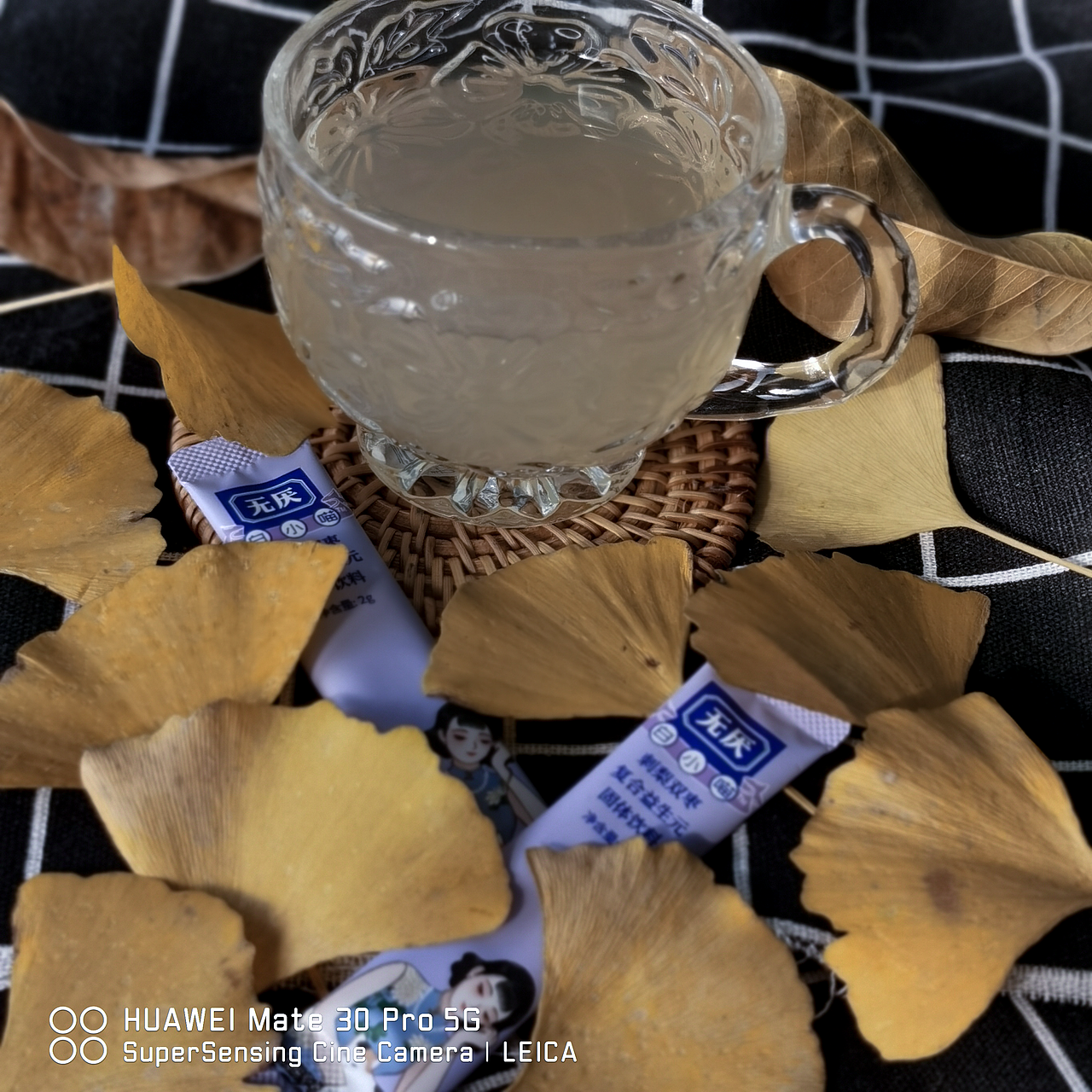 索尼阿尔法和华为mate30pro的拍摄对比