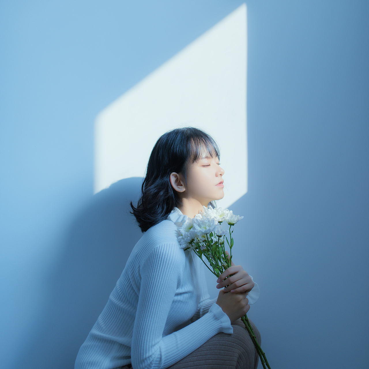 寄花语（图ZMTAzNTQzOTI0） - 人像摄影 - 站酷设计师月海沫原创素材 - 站酷ZCOOL
