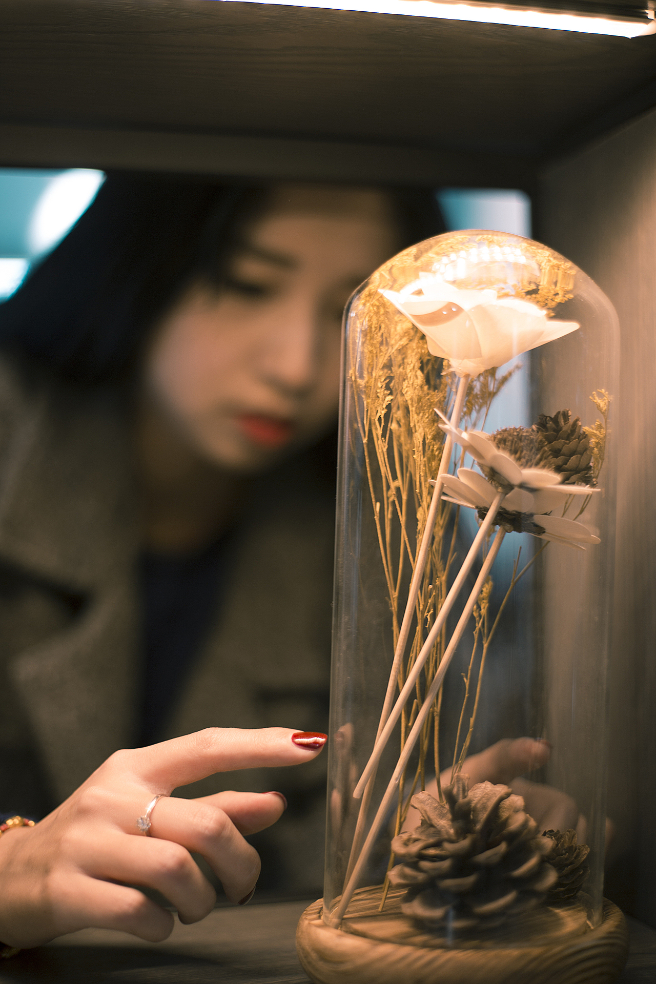 等一个人的咖啡（图ZNDE2NTU5NTY=） - 人像摄影 - 站酷设计师Nebel原创素材 - 站酷ZCOOL