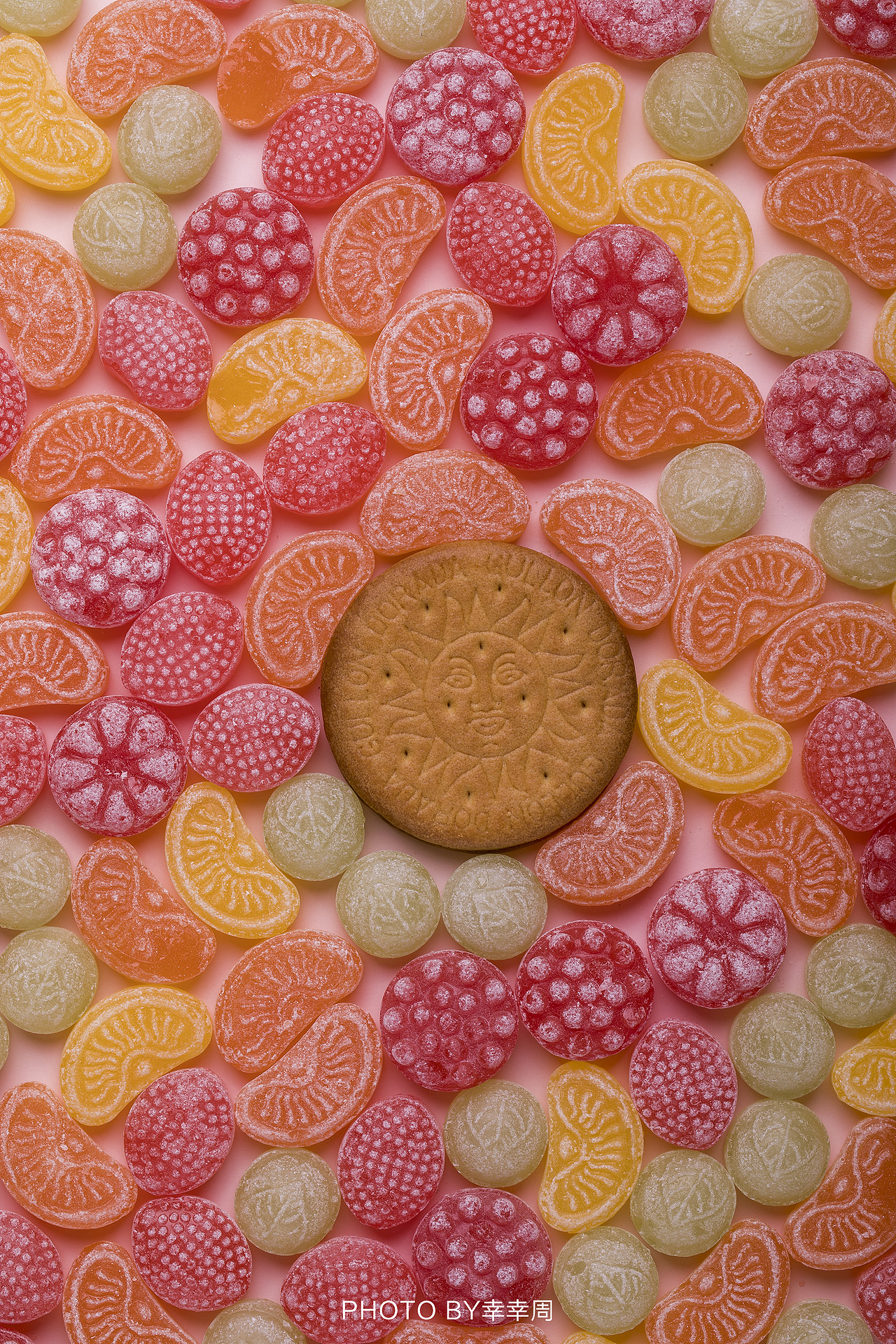 糖果:你这么好看,像谈了一场恋爱一样甜|摄影|产品摄影|印芬创意视觉