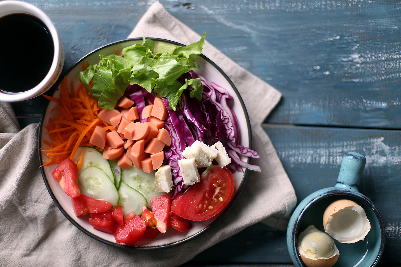 蔬菜沙拉 美食拍摄 沙拉食品拍摄 美食摄影（图ZNTgzMTM0MjQ=） - 产品摄影 - 站酷设计师1819摄影工作室原创素材 - 站酷ZCOOL